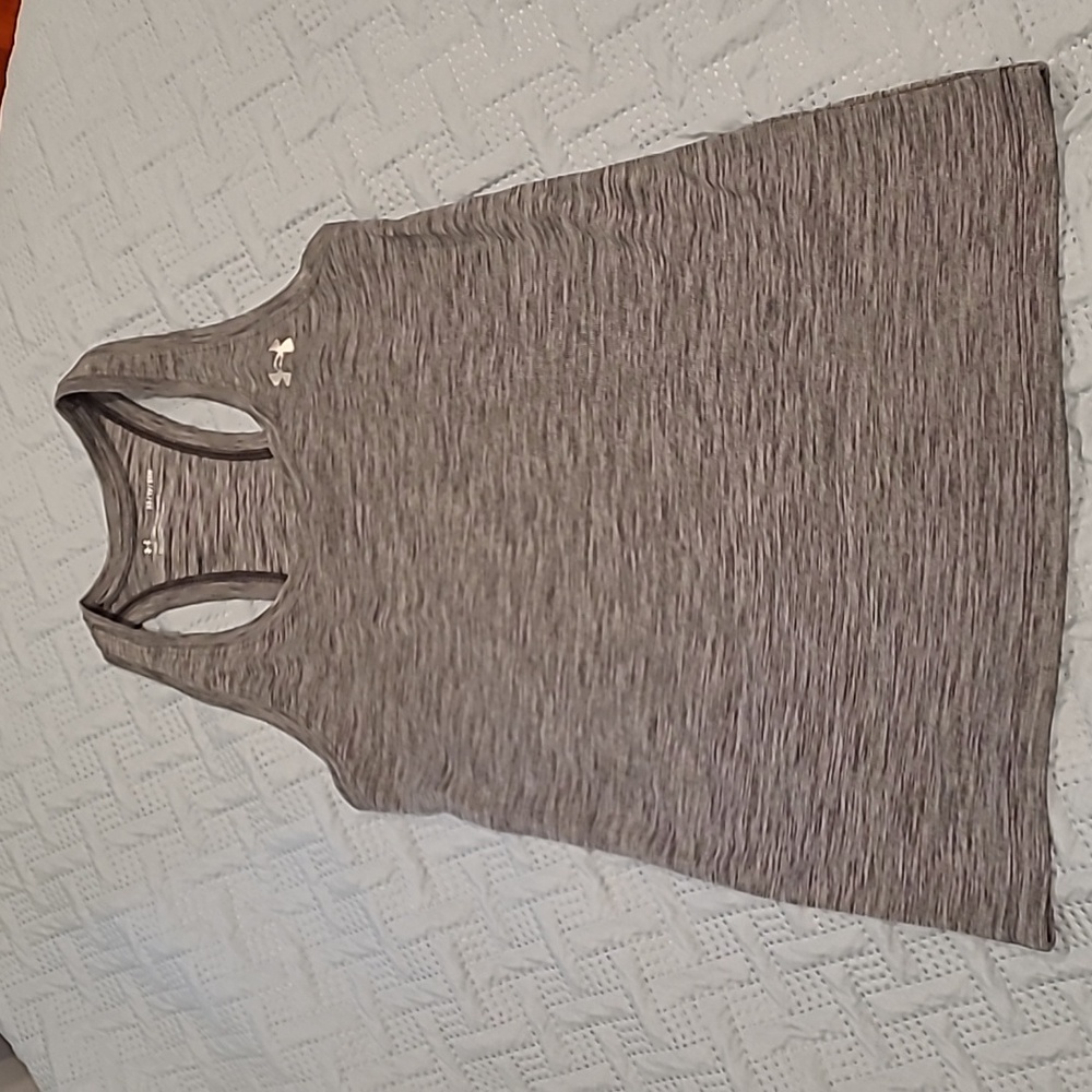 Under armor loose fit racerback tank top